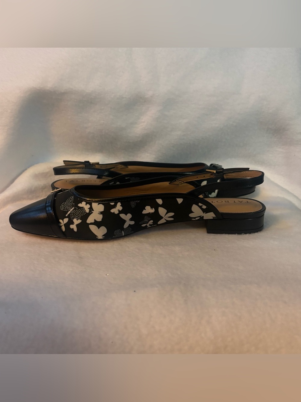 Talbots Black and White Butterfly Print Leather Cap Toe Flats Womens Size 8.5